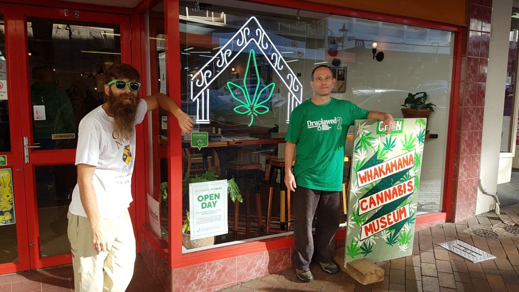 Abe Gray & Arik Reiss - Dunedin Cannabis Museum