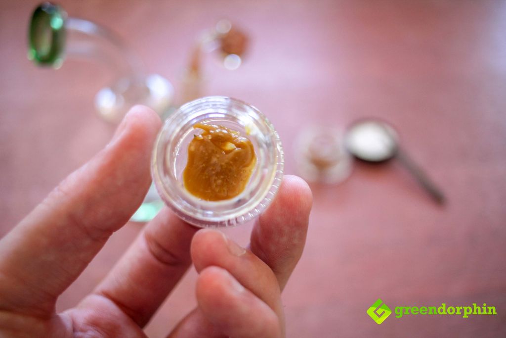 store your dabs