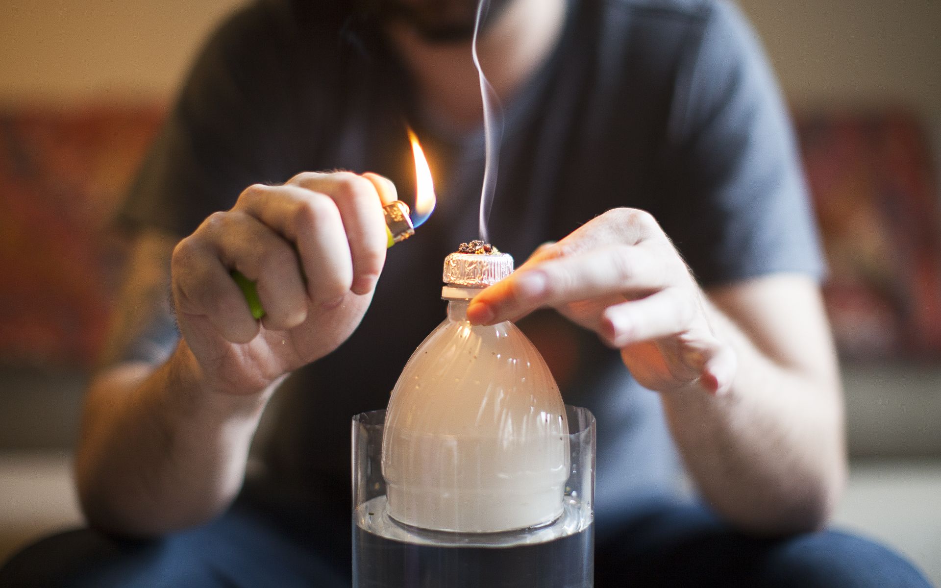 Gravity Bong/Bucket bong