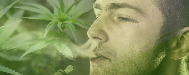 Regardless of consumption method, cannabis cause a degree of visible redness in the eyes