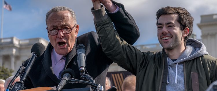 Schumer Introduces Bill to Federally Decriminalize Marijuana