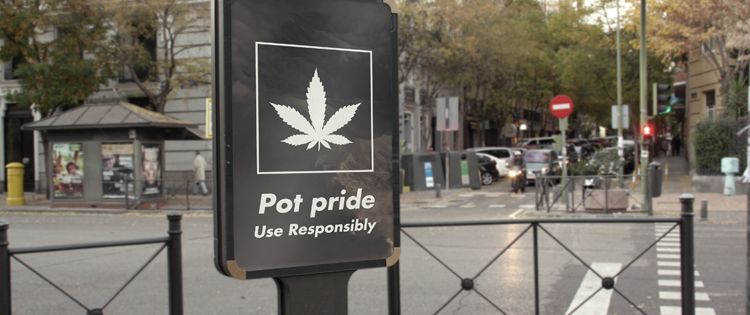 Cannabis use signage