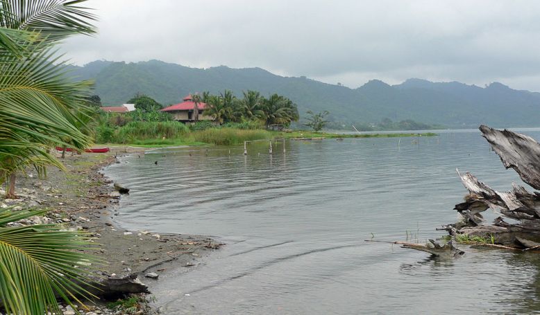 Lake Bosumtwe, Ghana - smoke weed outdoor